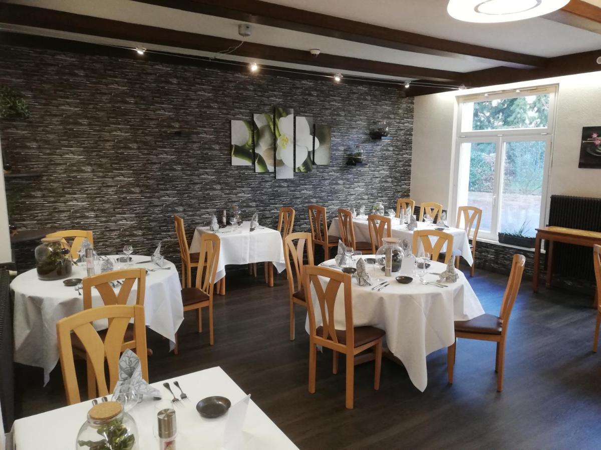 Hotel Restaurant Le Moschenross Thann Exterior foto